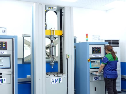 AMP's dedicated fire extinguisher equipment runs handle trigger fatigue testing to confirm service life